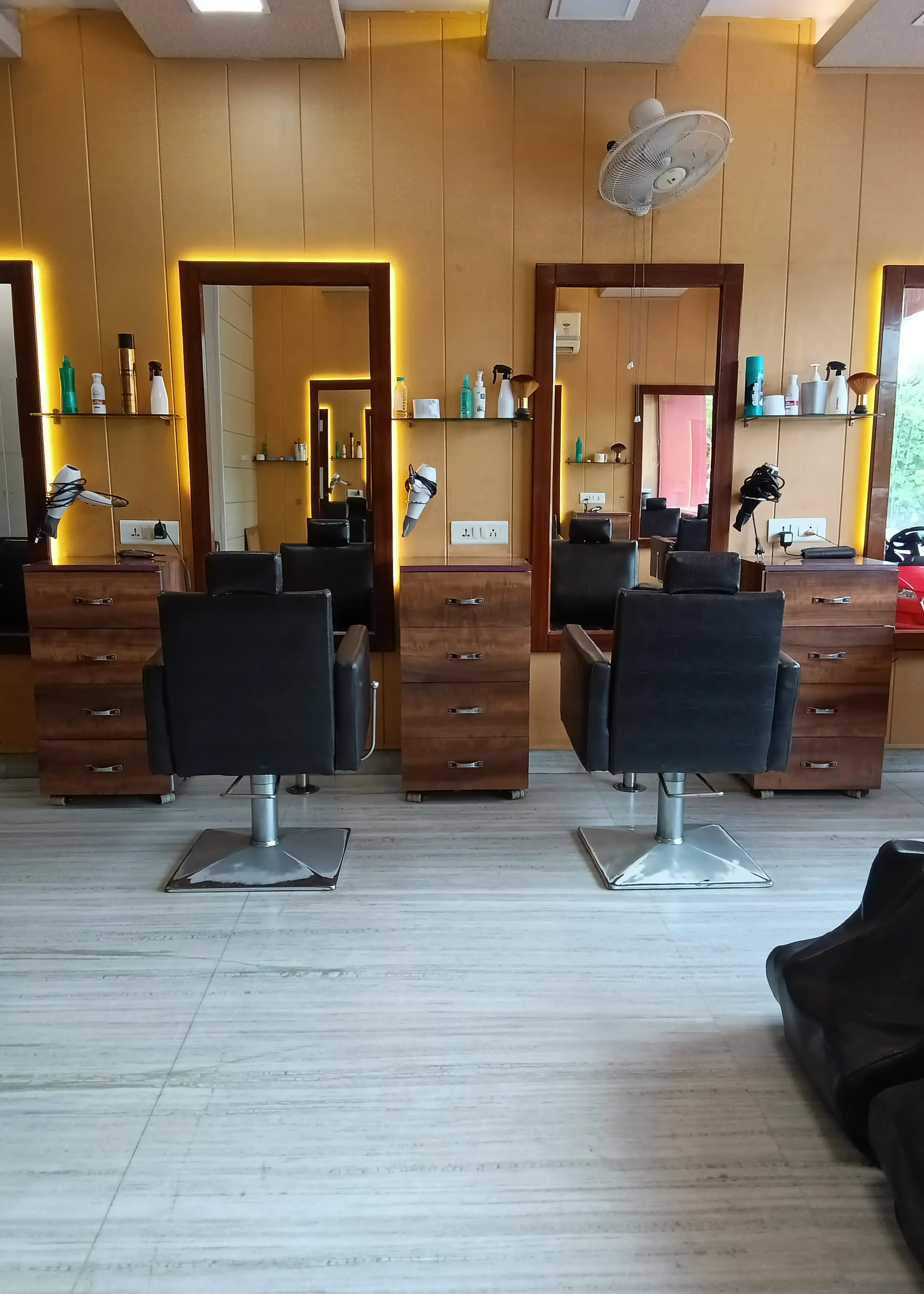Business image 7