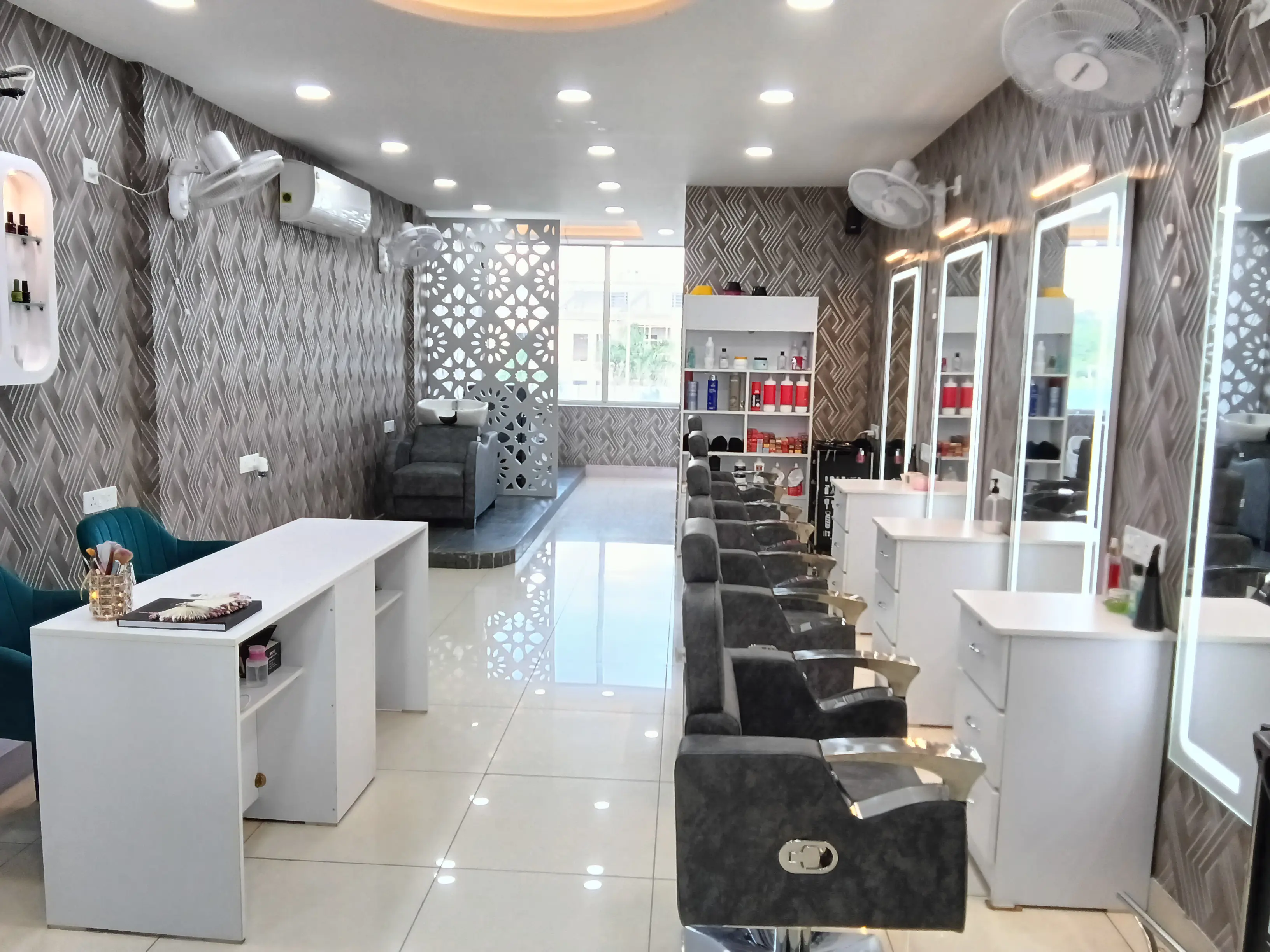 Business image 4