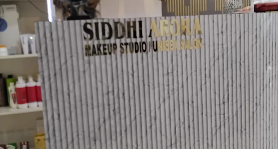 SIDDHI ARORA