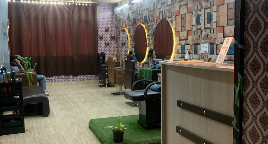 Barber Hood Salon