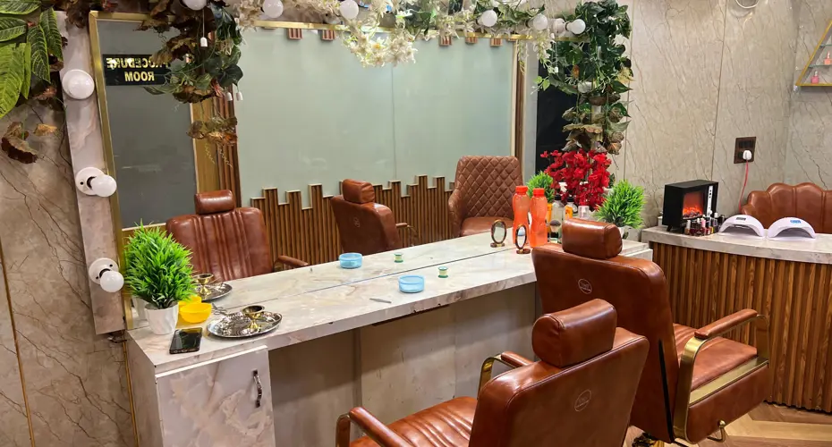 Glam lab Unisex Salon