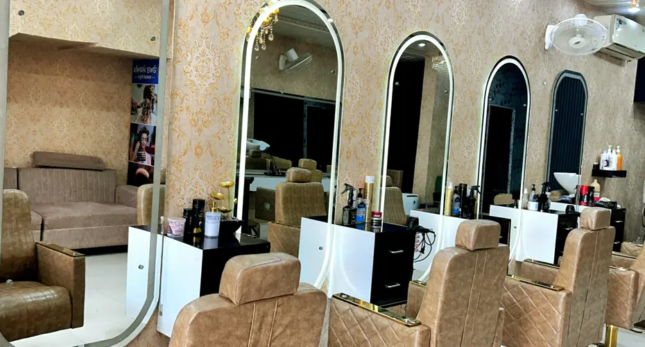Hair Makeup Luxury Salon