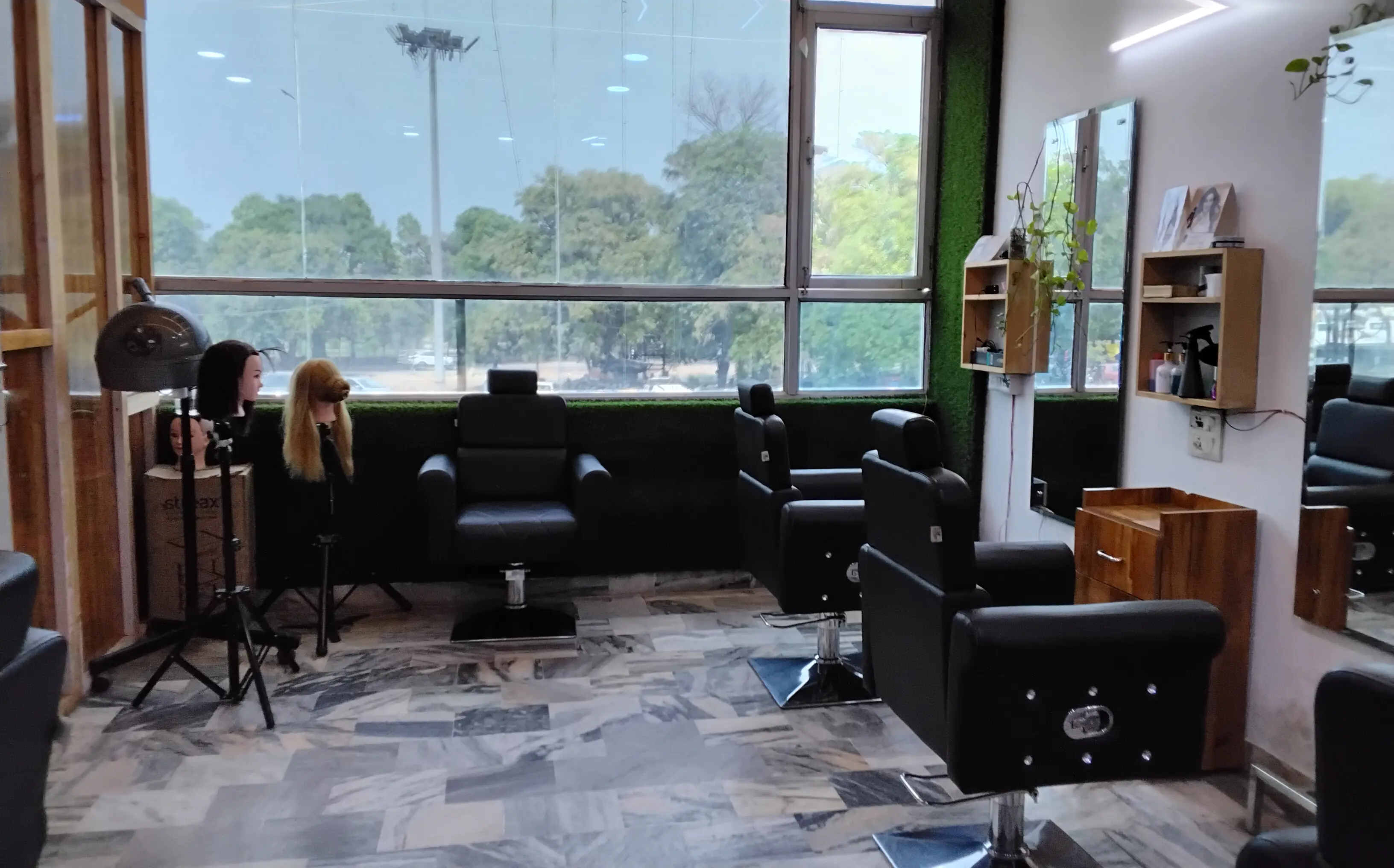 Business image 3